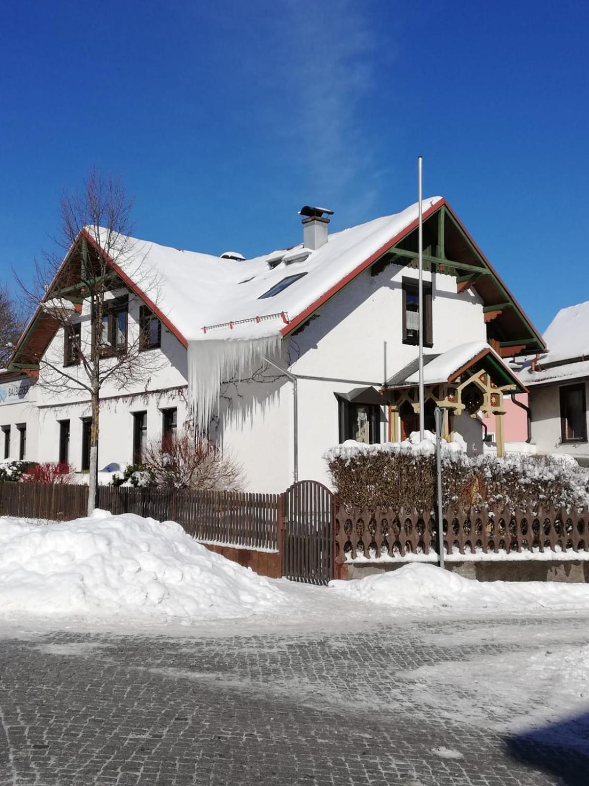 Ferienhaus „Schlupfwinkel“, Kostenloser Parkplatz, Vollausstattung Ilmenau Exterior photo